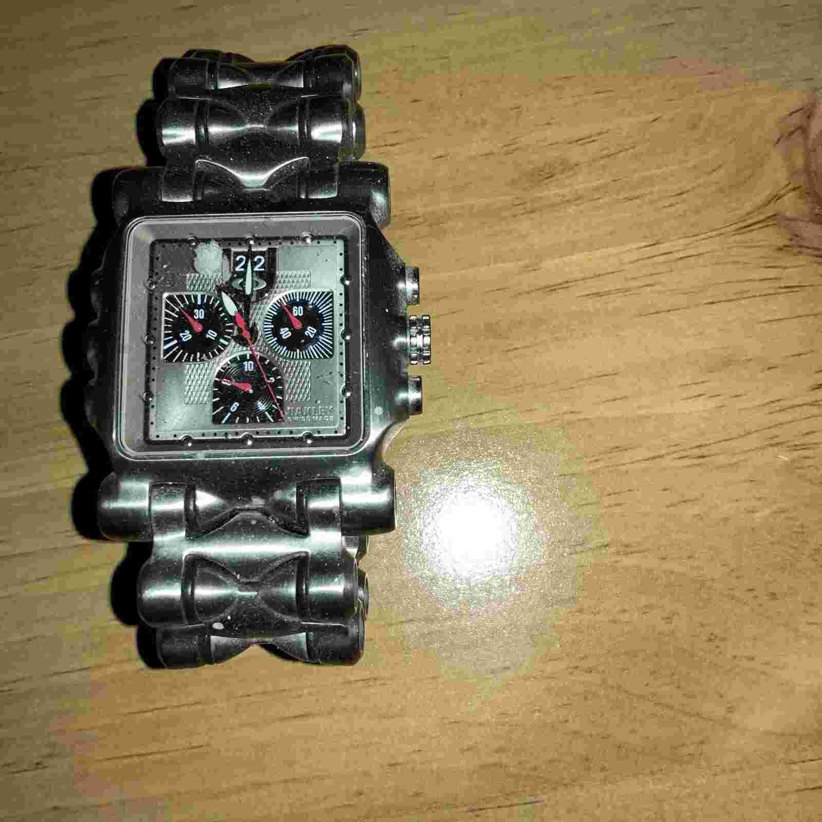OAKLEY MINUTE MACHINE WATCH GRAY DIAL SWISS MADE OAKLEY TIME TANK TITANIUM WATCH