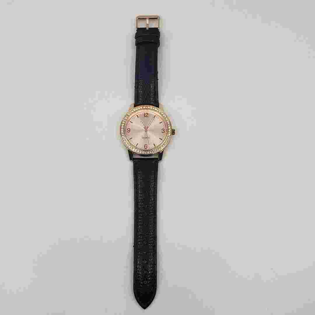 Aeropostale Womens Black Diamonds Quartz Round Face Strap Watch