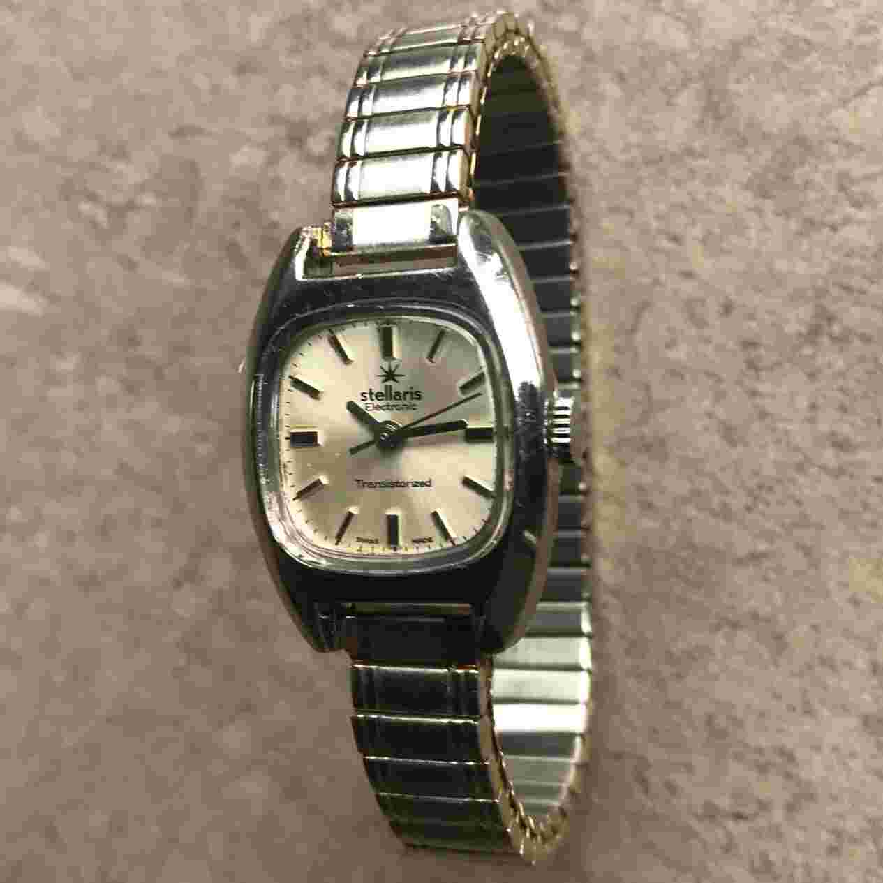 Stellaris Gold Tone Electronic Transistorized Ladies Watch Metal Swiss Made Vtg