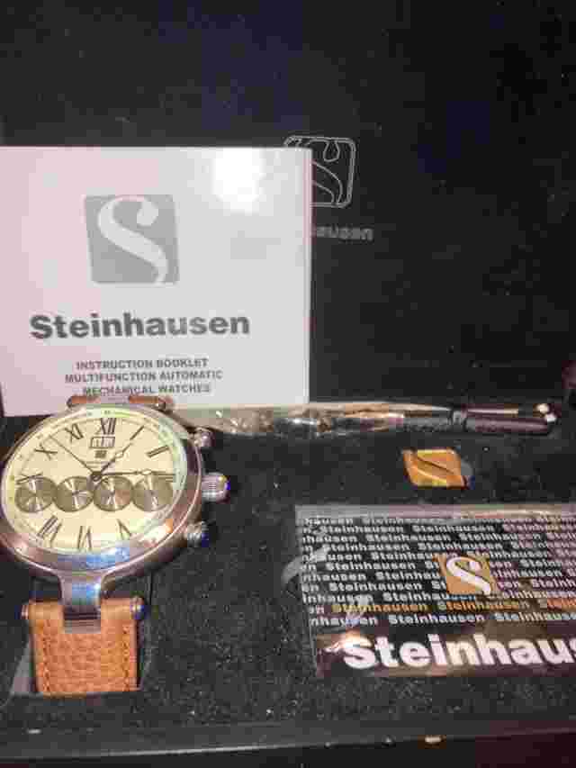 Mens Steinhausen 35 jewel automatic chronograph Papers & Box xtra Band Incuded
