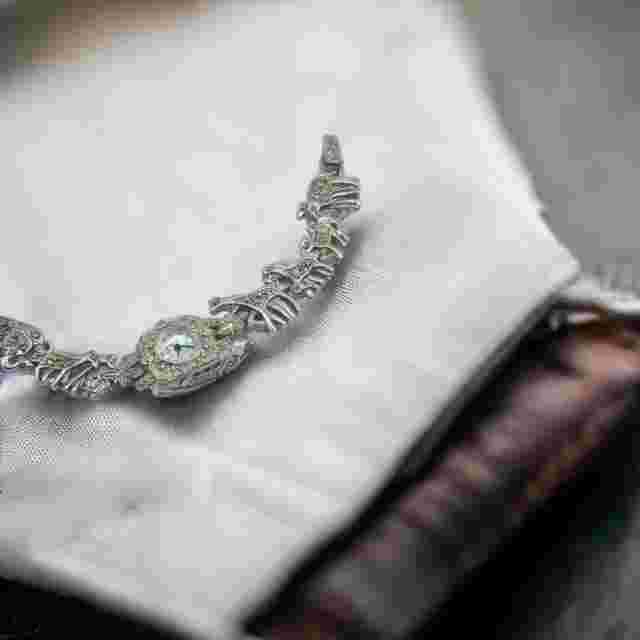 Vintage 90s Women’s Lee Sands Marcasite Quartz WatchNoah's Ark