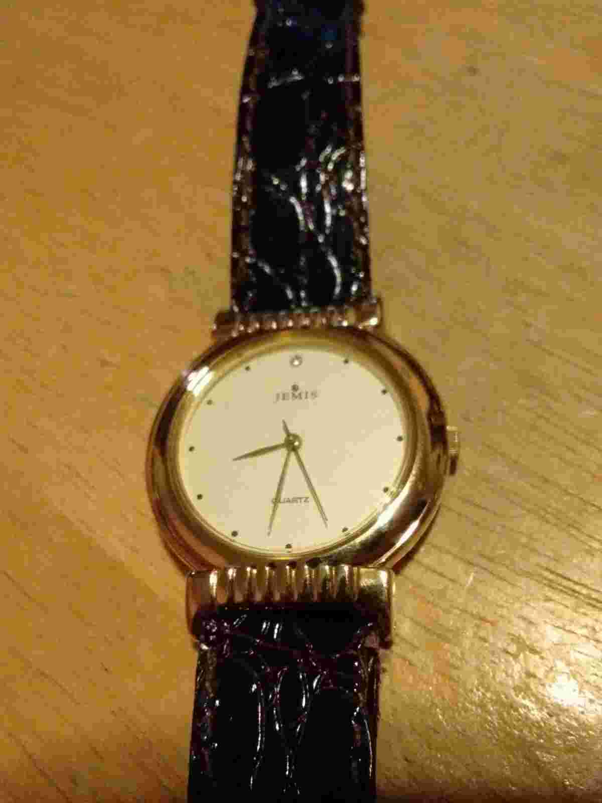 Vintage Jemis Unisex watch, running with new battery vtg leather band B