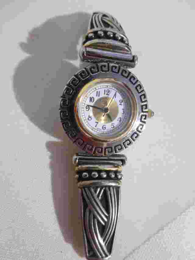 Wrangler Quartz Women's Watch Japan Movt Needs new Battery