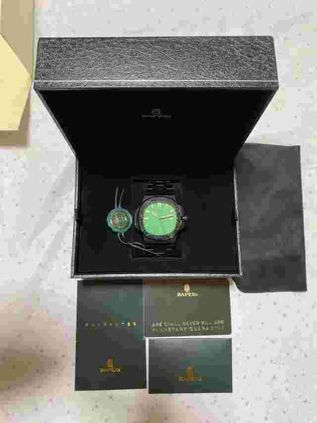A BATHING APE TYPE watch 10 BAPEX black green