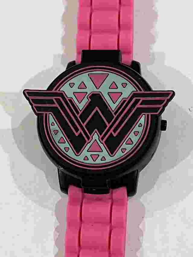 Batman V Superman Dawn Of Justice Digital Display Quartz Watch Rubber Band DC