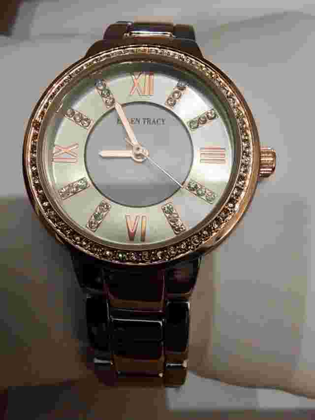 Women Ellen Tracy Silver Tone Crystal Accent Dial Round Case Two Tone Band Watch
