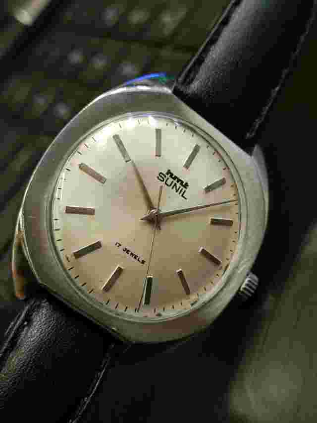 HMT Sunil Authentic 17 Jewels Hand Winding Silver Dial Vintage Watch Para Shock
