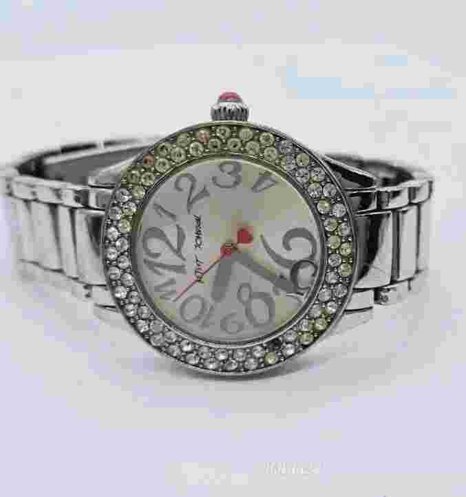 Betsey Johnson Silver Tone Band Crystal Watch New Battery LARGE Numbers BJ00191
