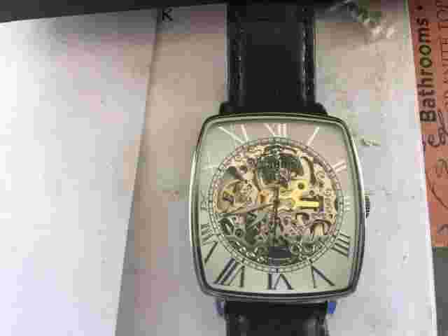 Big  SUG  Skeleton / Automatic/choose 1 / Silver-gold  (only 1 All Google)