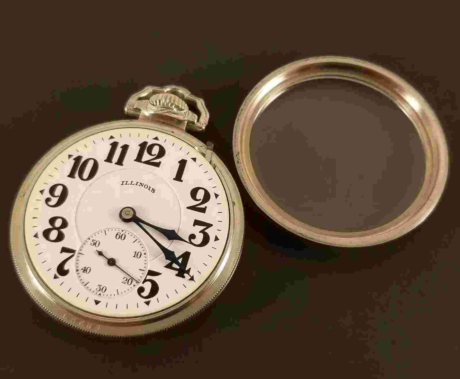 Vintage Illinois Pocket Watch "Sangamo Special" 23 Jewels 17 Size Near Mint