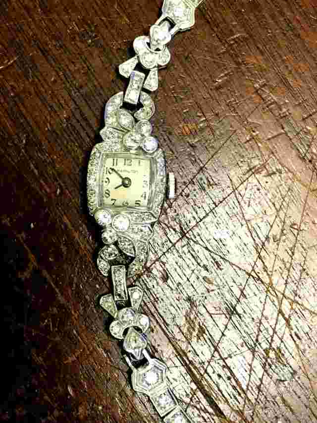 VINTAGE PLATINUM DIAMOND LADIES HAMILTON 17J WATCH 911 ORIGINAL BOX