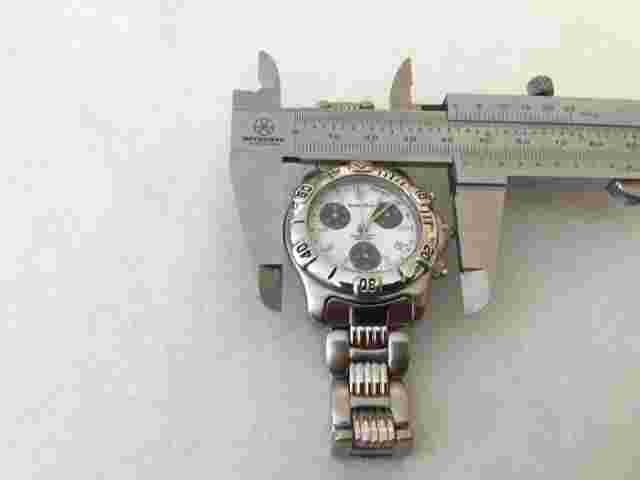 Roven Dino Rally 8006 Chronograph Swiss Men’s Watch,runs,good conditions.