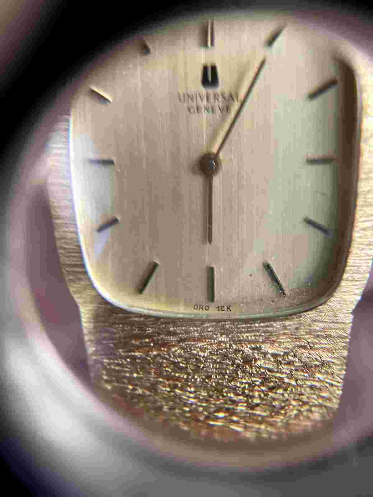 Watch Universal Geneve Infinit 1960'  Gold 18k