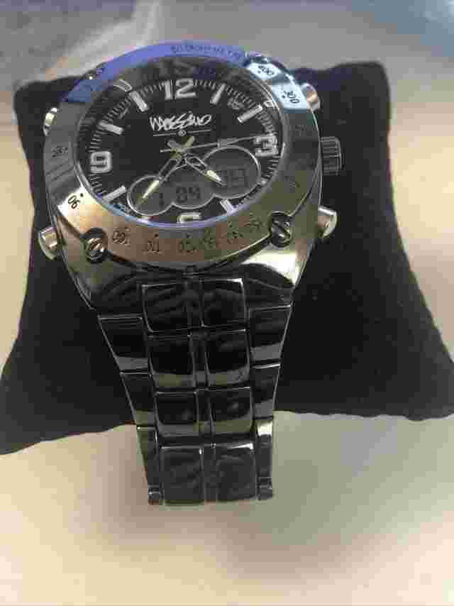 Mossimo Quartz Watch Dual Time Shiny Black Iridescent Bracelet Band