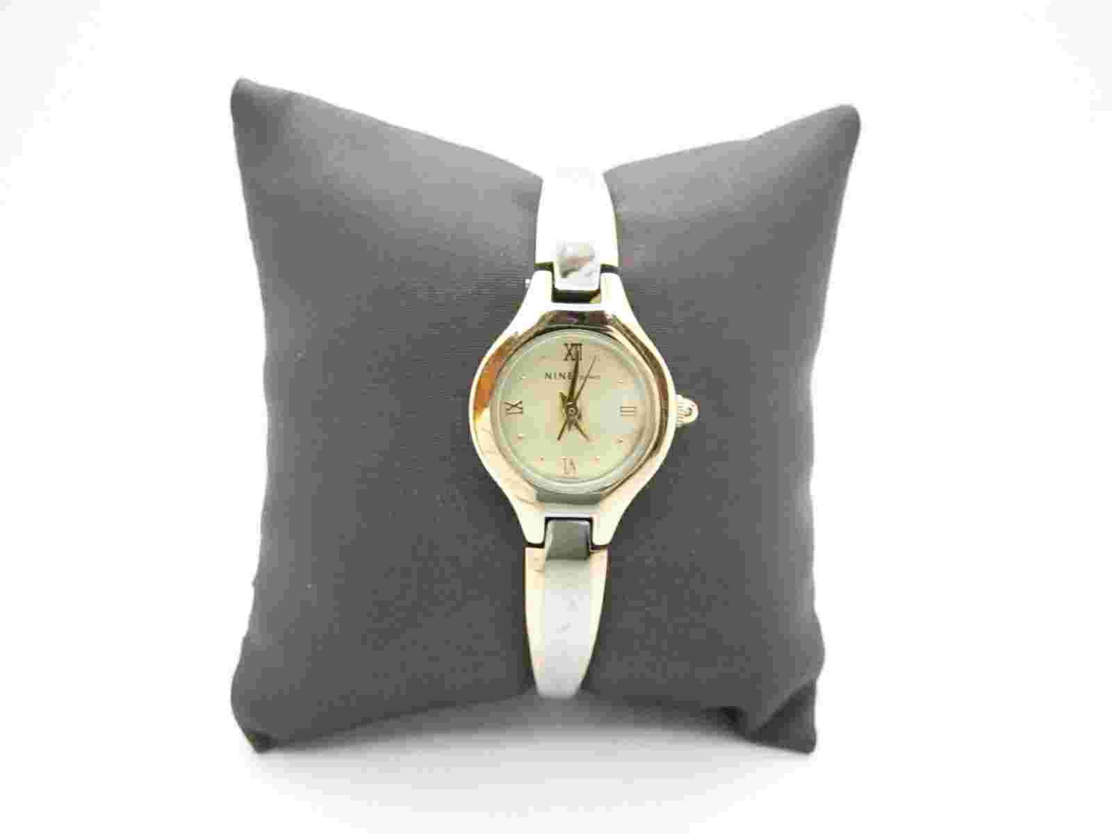 Women's Nine Company Analog 21mm Dial Watch (D656)