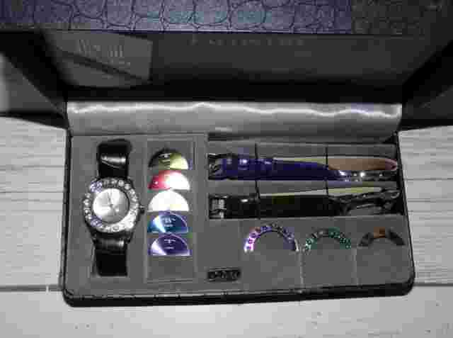 Retro Calvin Hill Variations Interchangeable Women's Watch Never Worn in box