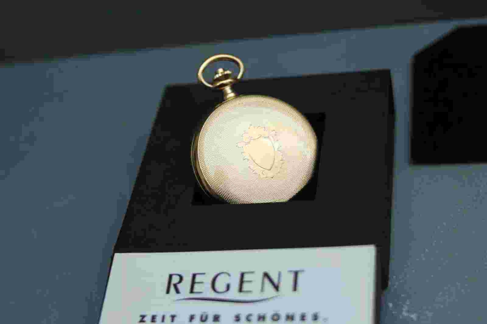 Regent Quartz Luxury Gold Pocket Watch with Date 11370072