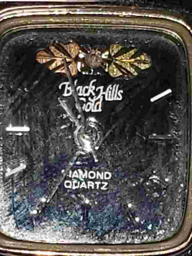 UNTESTED Black Hills Gold Watch Women 12k Gold Watch Tips Stretch Band UNTESTED