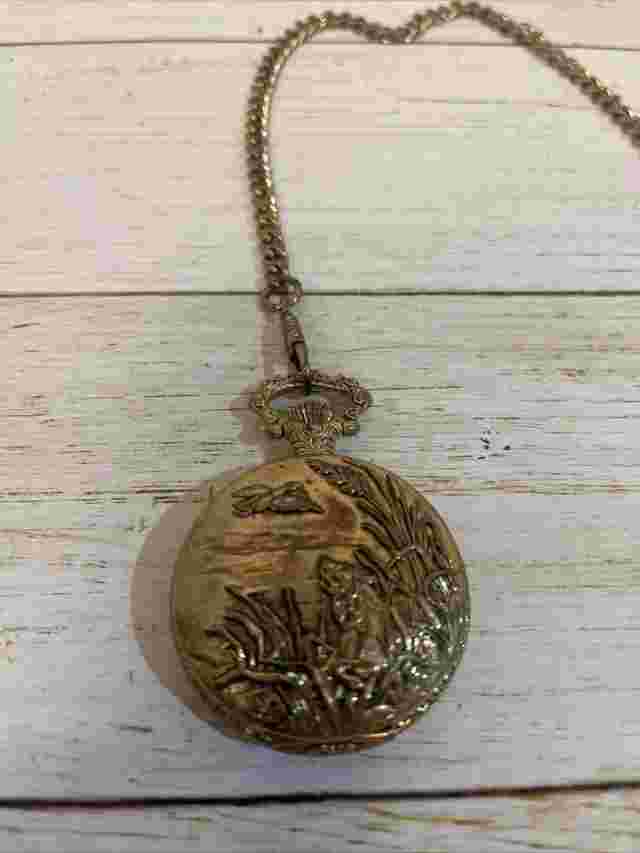 Vintage BRUT Quartz Duck Hunter Gold Color Men's Pocket Watch Bird Dog Chain