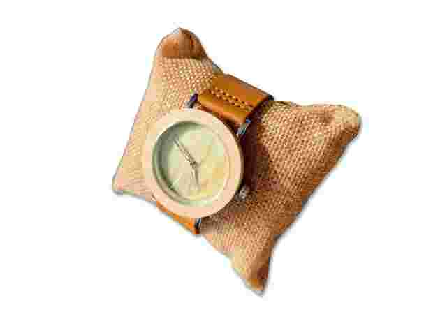 Personalised wedding birthday gift laser engraved lady wooden watch