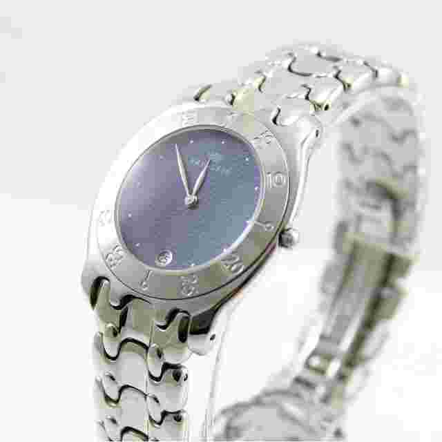Pryngeps Women's Elegant Quartz Blue Dial Watch