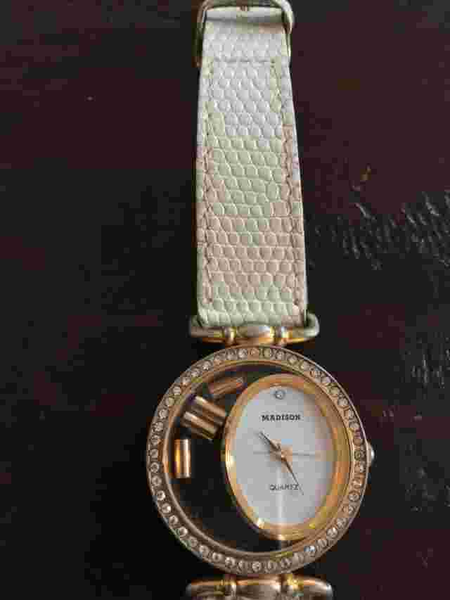 Vintage Watch Women's Genuine Lizard Leather Strap W/ Rhinestones