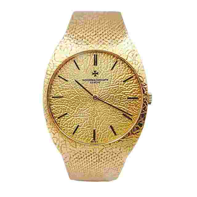 Men's Vacheron & Constantin 33mm Vintage Solid 18K Gold Watch with Gold Dial.