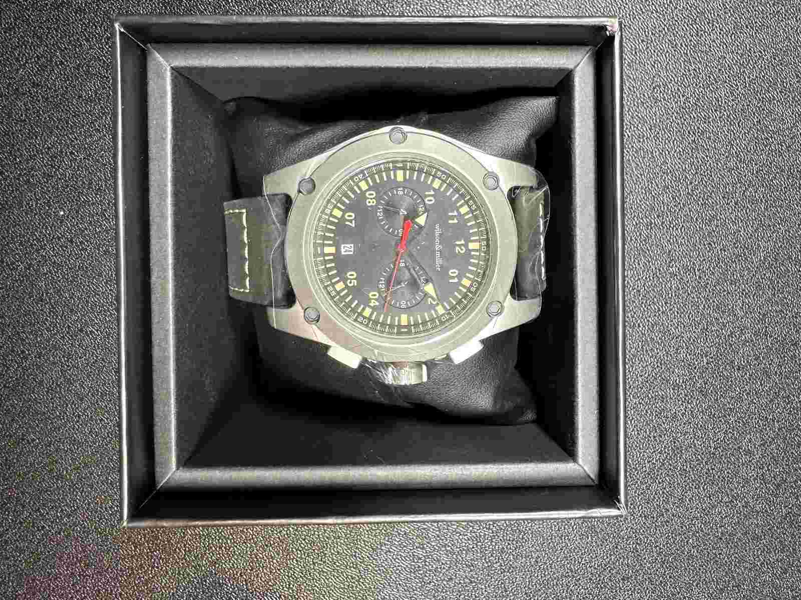 wilson & miller mass Men watch Black silver
