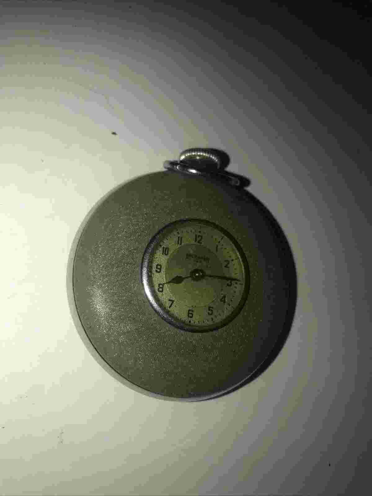Antique Ingraham Pocket Watch 1940s E Ingraham Company Bristol Conn WORKS! 181
