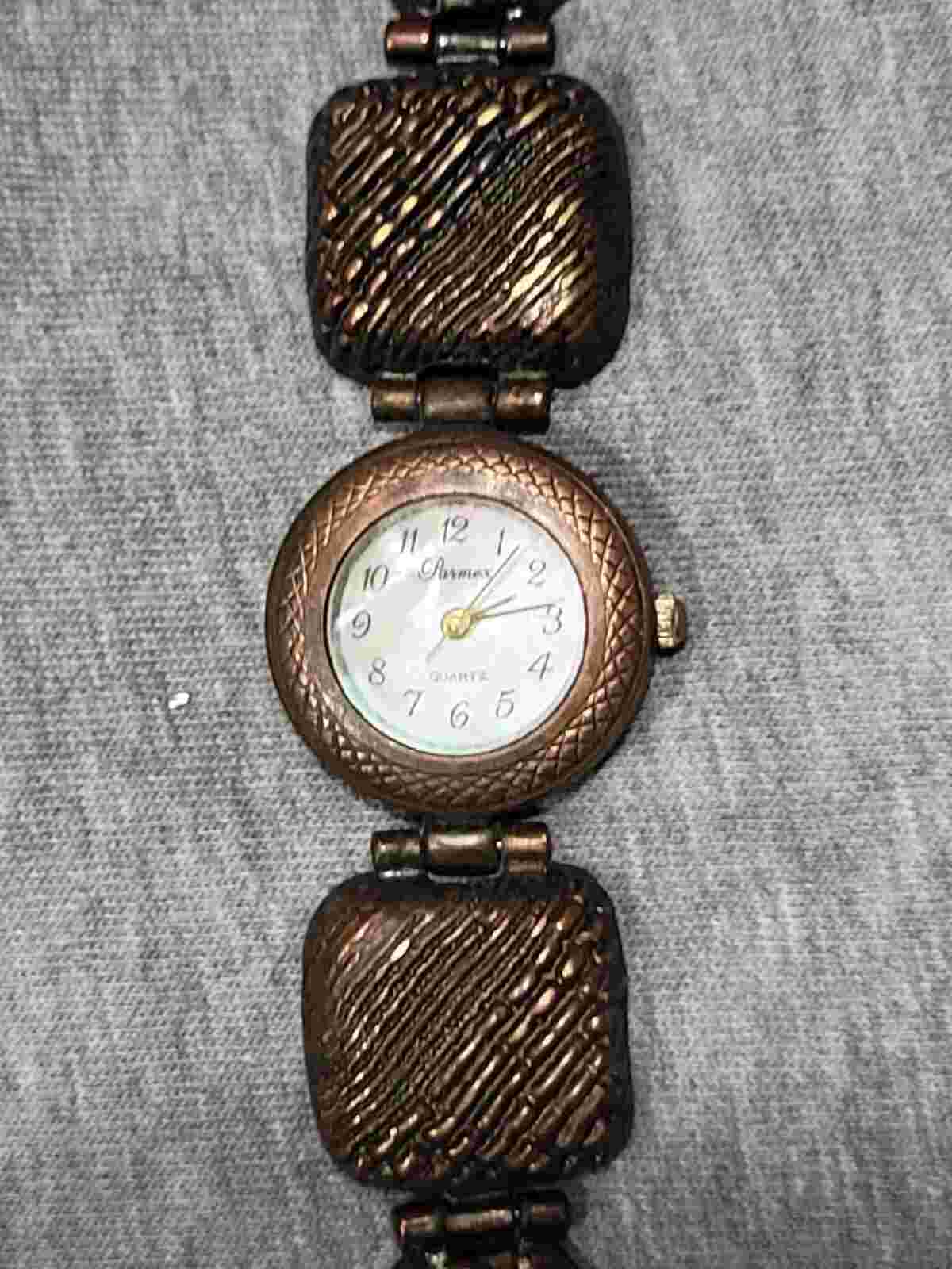 Vintage Parmex Women's Quartz Watch w/Unique Looking Band **TESTED & WORKING**