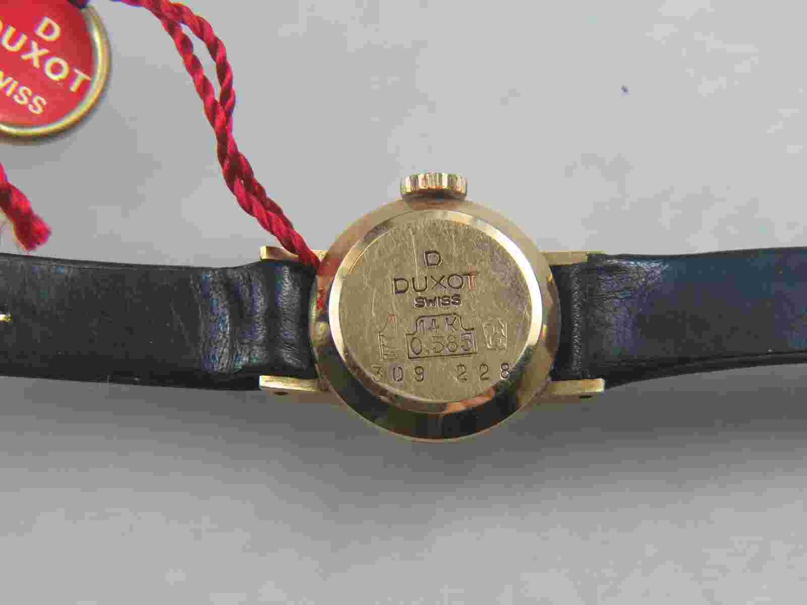 Solid Gold 14K 585 watch Uhr NOS Vintage SwissMade Duxot New very small