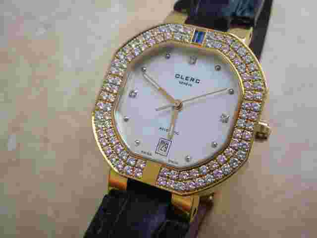 Clerc Geneve 18K Gold Ladies Watch, Diamond Bezel, 29 mm Case, Box & Booklet.