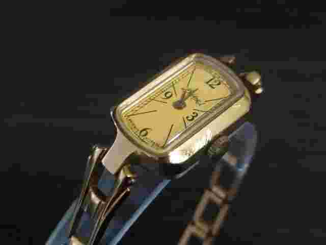 vintage Women's Beautiful watch Vympel bracelet Soviet  Mechanical USSR