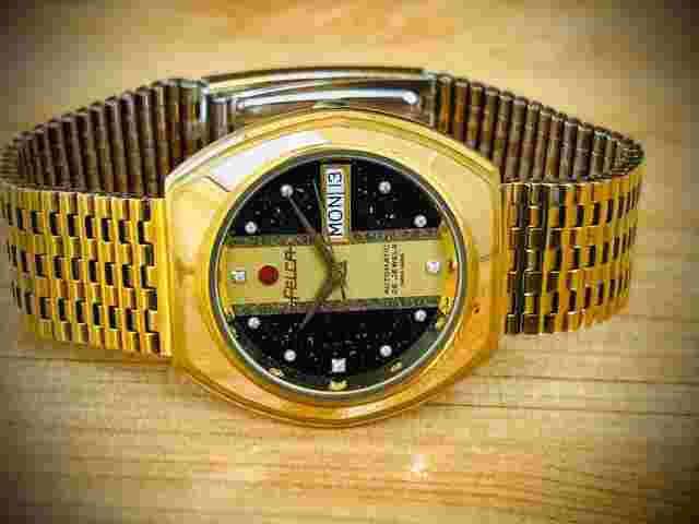 Vintage Felca Unique 2 Shade Diamond Dial 25 Jewels Automatic Watch, Swiss Made