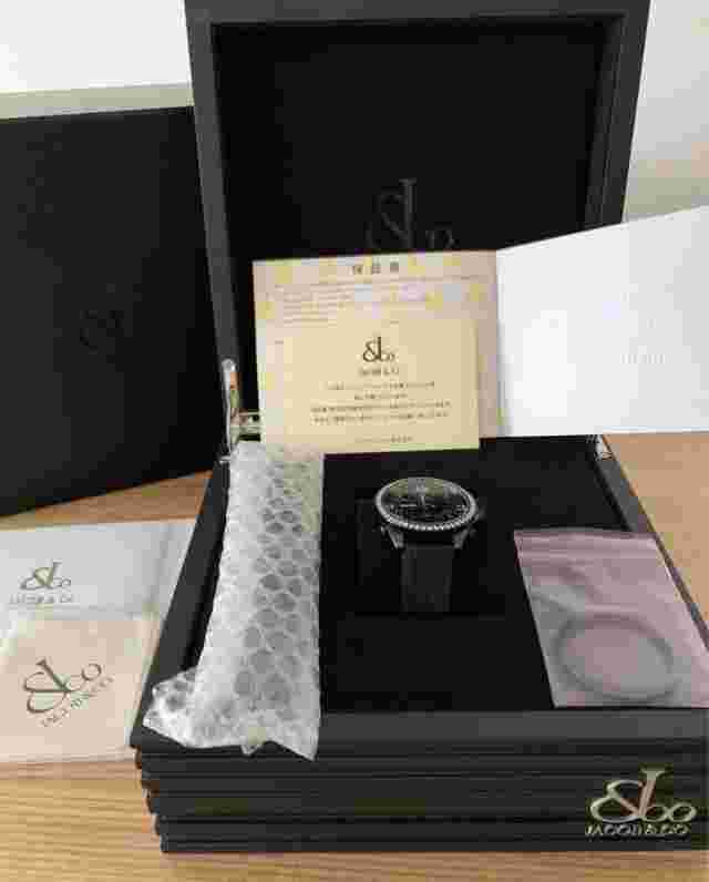 JACOB&CO 5 time zone diamond bezel with quartz book and replacement belt #QOJRE2