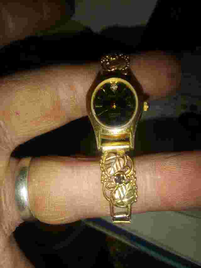 10K Black Hills Gold Ladis Watch With Garnet