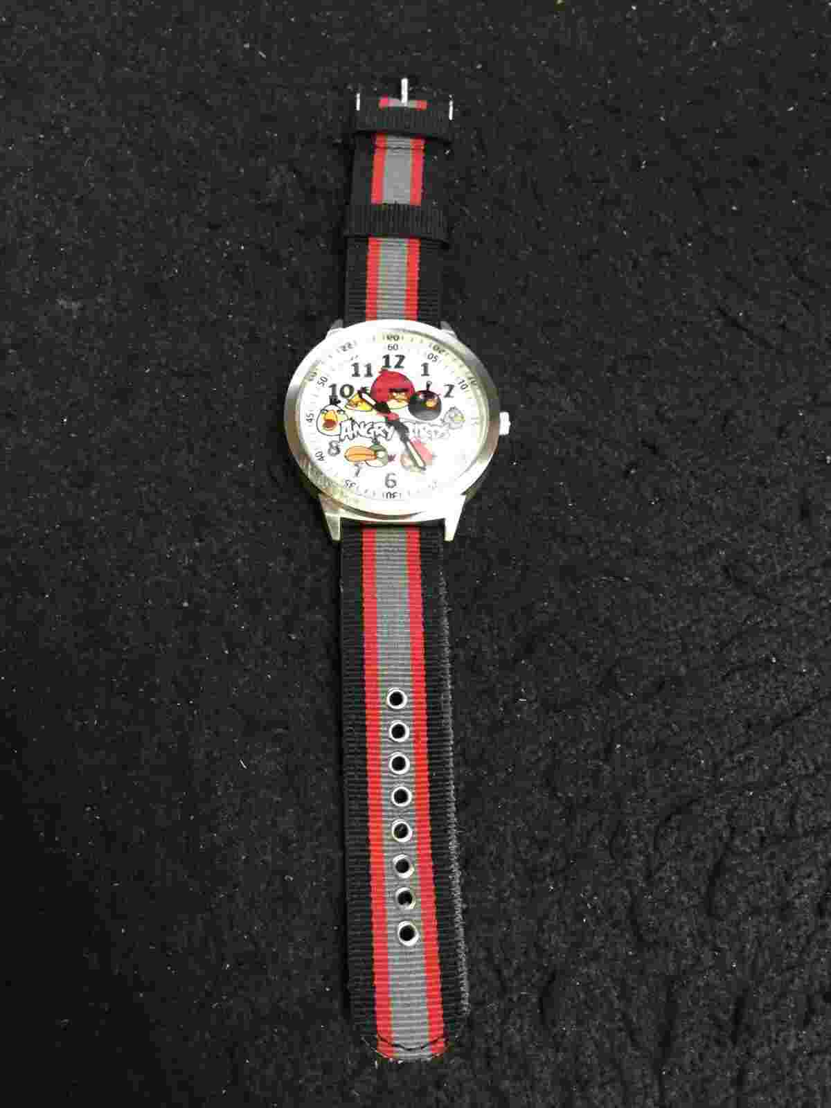 ANGRY BIRDS 2009-12 Rovio Entertainment Watch With Cloth Band