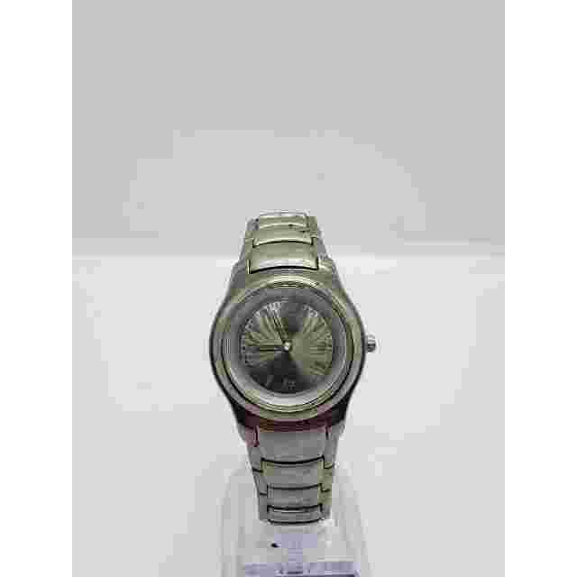 Women's Lorus watch. Green iridescent face. LR0795