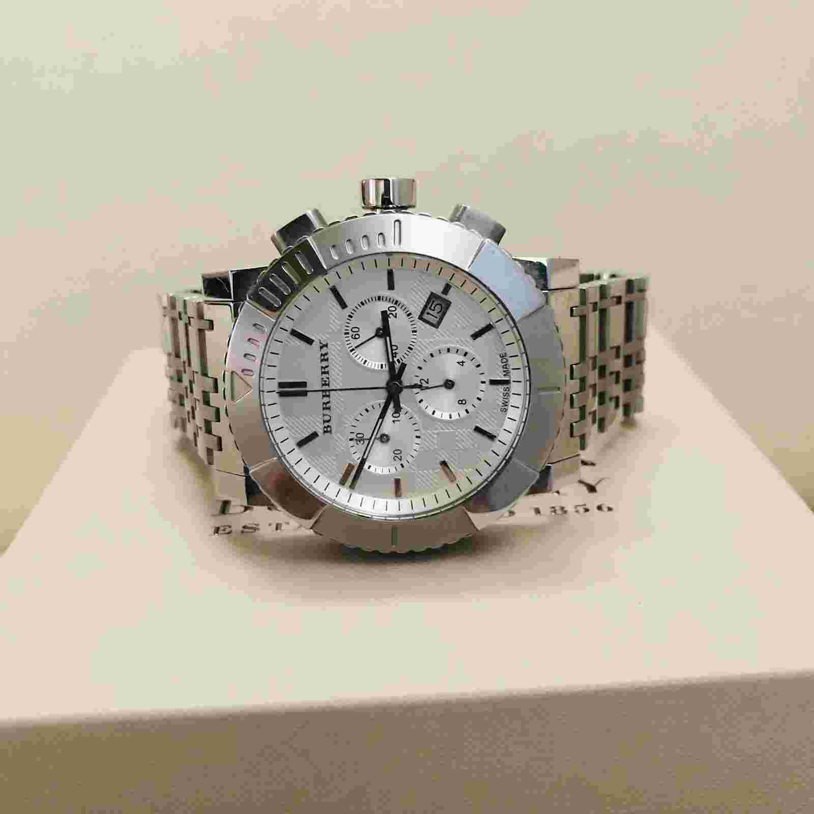 BURBERRY WATCH STAINLESS STEEL COLOR SILVER WITH ORIGINAL BOX