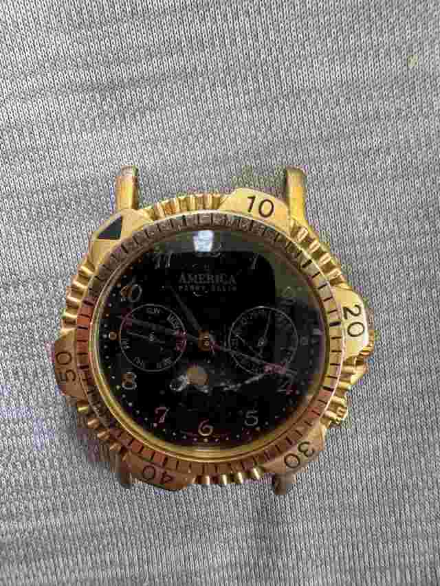 AMERICA PERRY ELLIS MOONPHASE CALENDAR MENS WATCH 38MM