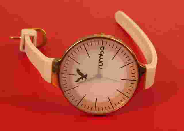 RUMBA FASHION WATCH NOT WORKING MAY JUST NEED A BATTERY PREVIOUSLY LOVED !!