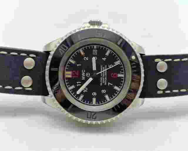 USED MWC DIVER MILITARY BLACK DIAL AUTOMATIC MAN'S WATCH / S084