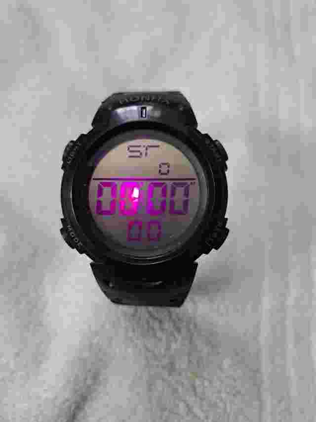 honhx watch Sports NEW BATTERY