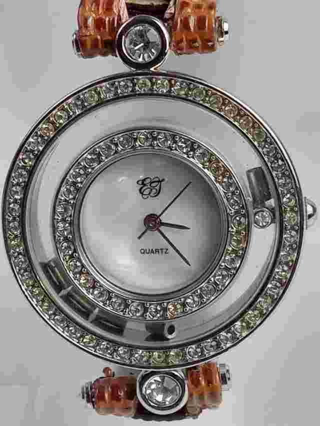 ELIZABETH TAYLOR Women’s Fashion Wristwatch Crystal Studded Japan Movt Working