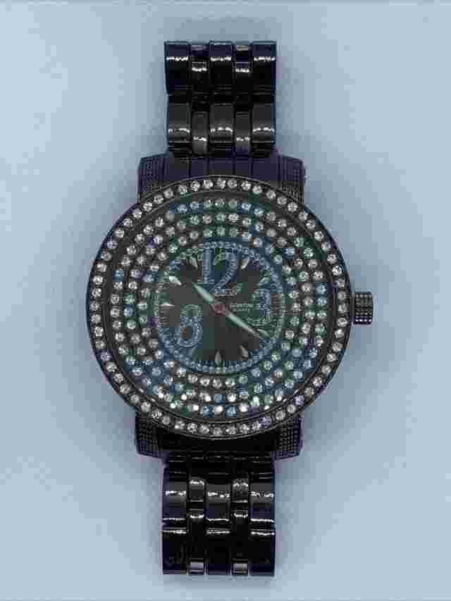 SANTINI Mens Watch.  BLING!  New Battery.  Adjustable Band. Stock#010