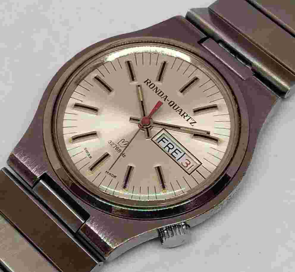 Vintage Ronda Quartz 32768 Hz Swiss Stainless Steel Men’s Watch 126-73 - Broken