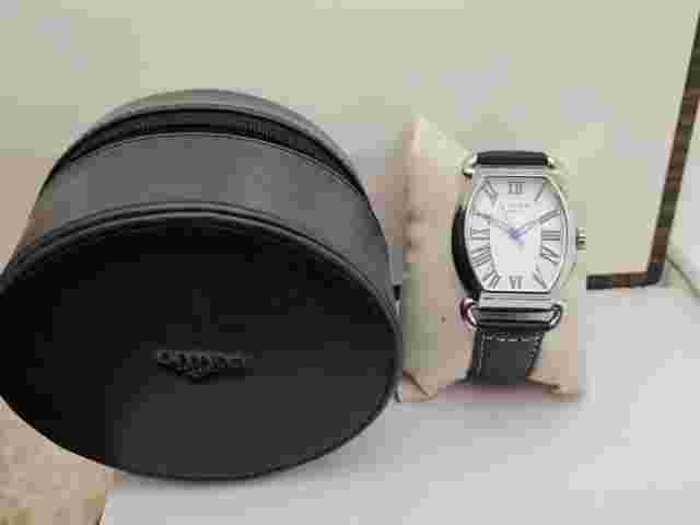Links of London "Driver" Gents watch. 6010.1321 RRP £229. Boxed. Steel.