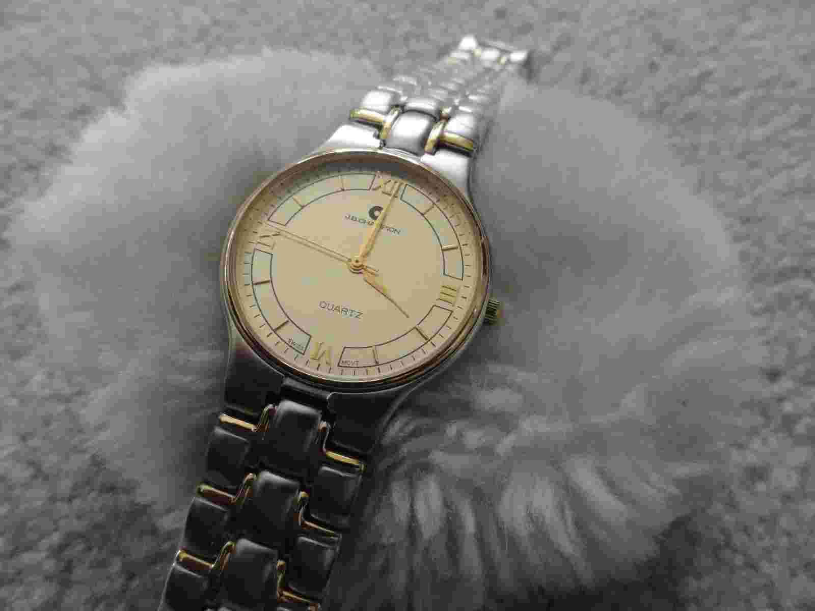 New - Nice Looking Men's JB Champion Quartz Watch
