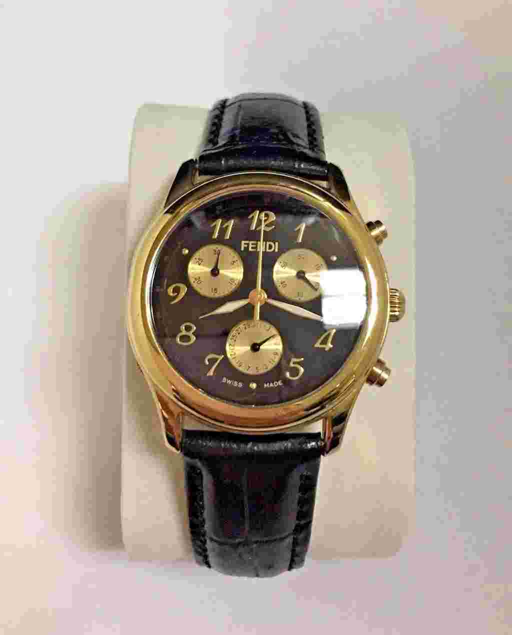 Fendi Orologi Chronograph 18k yellow gold Watch with leather band
