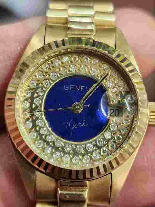 Geneva watch women 14k solid gold 26mm Flutte bezel swiss ETA Diamond Dial.